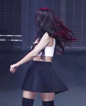 BLACKPINK - Jennie