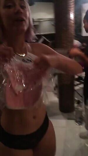 if you guys want the mp4 files with audio just message me your email