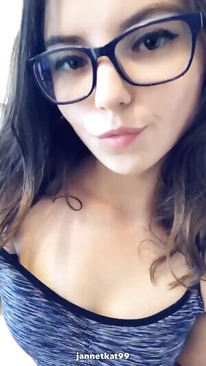 I was prepping my meal after gym and .. oh well 🤷🏻‍♀️