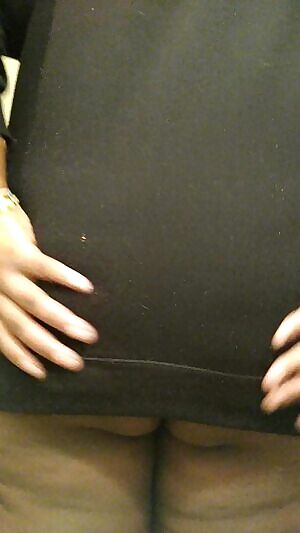 Peek a boo, it's my butthole 😼