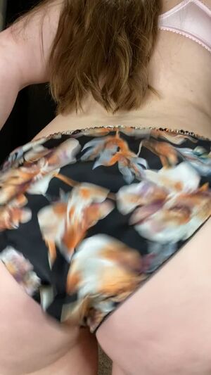Full Back Panties Ass Clothed Dance