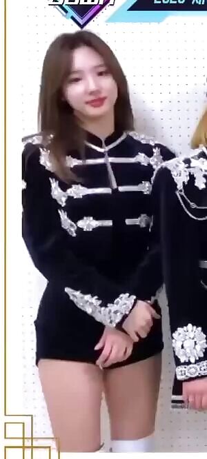 TWICE - Nayeon