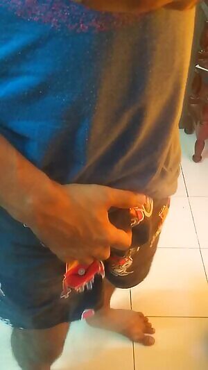 Uncut devil wants to play