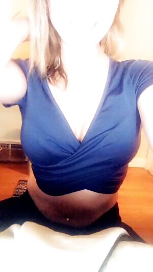 eeling these tittles right now. literally. anyone interested in manhandling and pinching the fuck out of my nipples? 😈