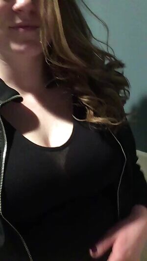 Drunk flashing in the bar bathroom last night 🤷🏼‍♀️😂