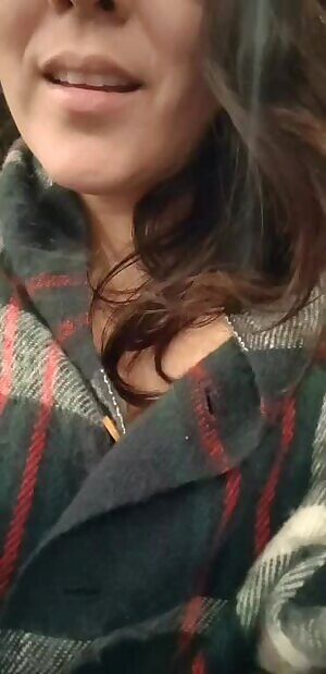 Come keep me company 🌸