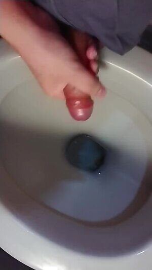 slowmo cum at around 3am in the morning