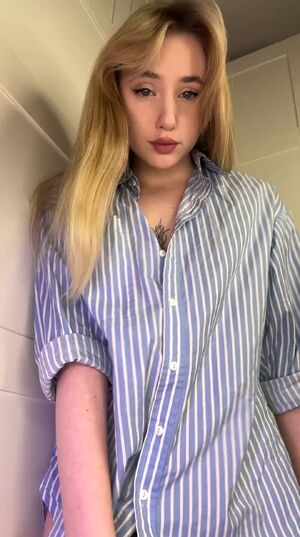 Pegging POV Amateur Femdom OnlyFans Strap On