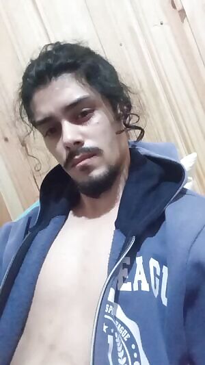 21 i'm so horny 😏👅