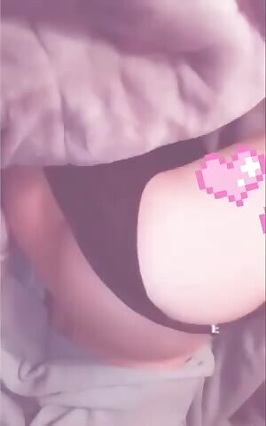 i can help u cum if u want~ dm me 💞