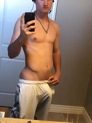 First time posting a gif to this subreddit😆hopefully you all enjoy