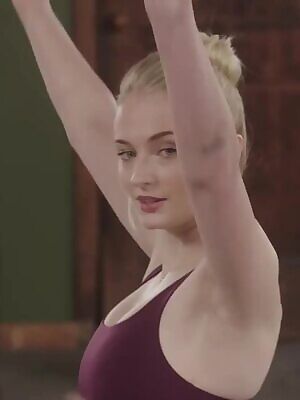 Sophie Turner looks so hot and horny. Imagine her getting on her knees shortly after and giving you a blowjob