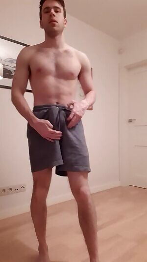 Thats what i am hiding under my pants🤫🤭