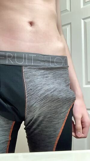 A little bulge reveal;)