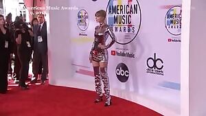 Who's the sexier disco ball: Taylor Swift or Zendaya?