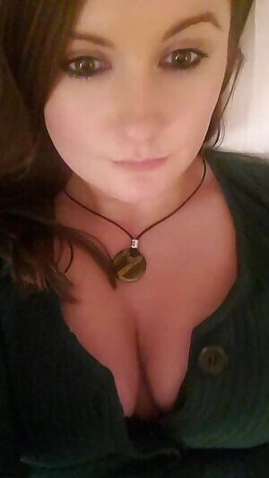 Just finished work and I can't keep my hands off myself