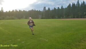 holdthemoan - I have waaaaay too much energy and faaaaar too many clothes on :)