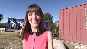 Outdoor fuck and facial with hot Babe - Carol Vega