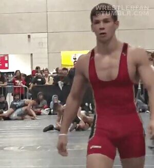 Fine Line Between Bulge & Outline.