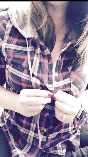 Soft and cozy flannel day 😍