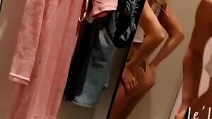 REAL RISKY PUBLIC FUCK AND BLOWJOB IN DRESSING ROOM