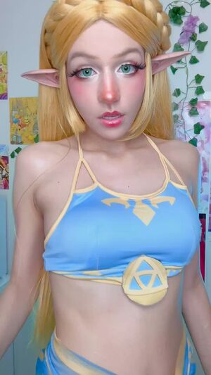 Zelda Cosplays Boobs Cosplay Latina NSFW