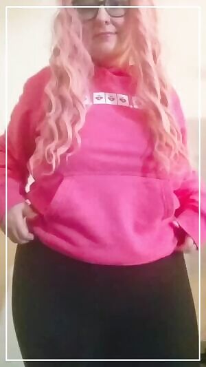 💖LAST CHANCE to order your custom Valentine's Or join me for a ing session or maybe learn what I think about your cock in a Full face, vocal & kinky! Let's have some fun! 💖