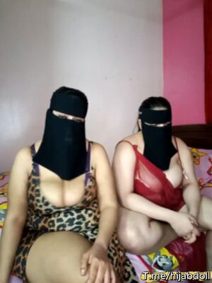 Sweet Hijabis Arab Big Ass Boobs