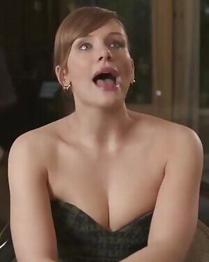 Bryce Dallas Howard's cleavage
