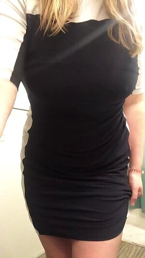 Titty drop, rom your boss with love 💕