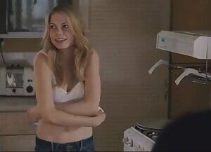 Michelle Williams' amazing strip seduction techniques