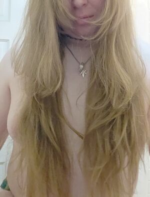 Solo Trans Boobs Curvy Natural Teasing