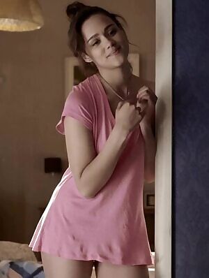 Natalie Emmanuel’s fine ass