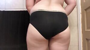 this isn’t my bathroom ;)