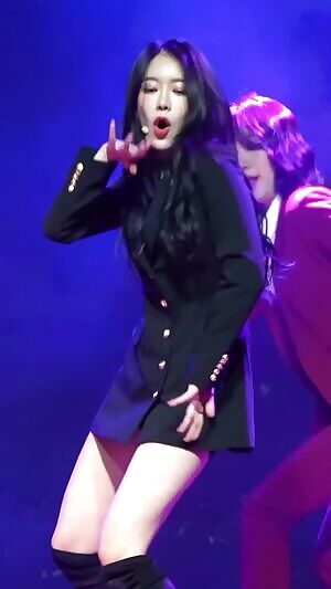 Hinapia - Yaebin & Eunwoo