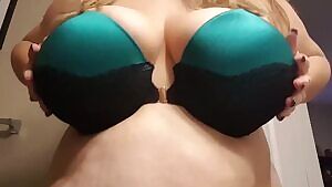 Sooooo I got a new bra. Me likey 😍