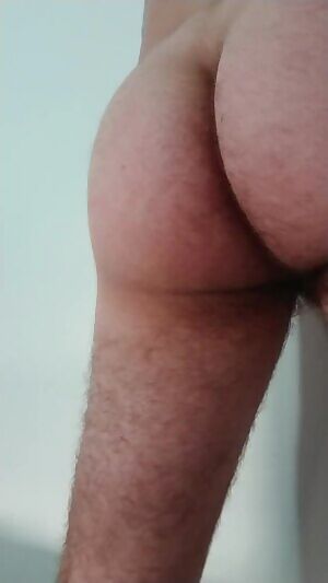 Anyone here likes how my ass jiggles??