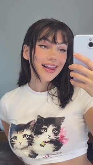 Belly Buttons 24/7 Babe Boobs Selfie