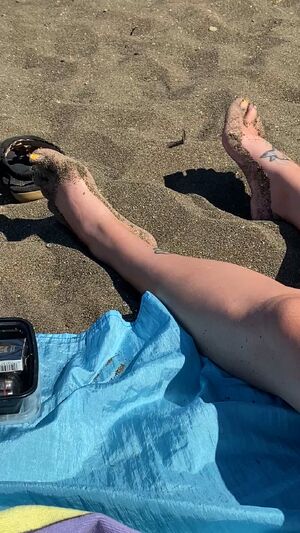 White Toes Amateur AmateurAdventures Beach Dirty Feet