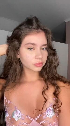 Boobs Strip Tease Teasing Twerking