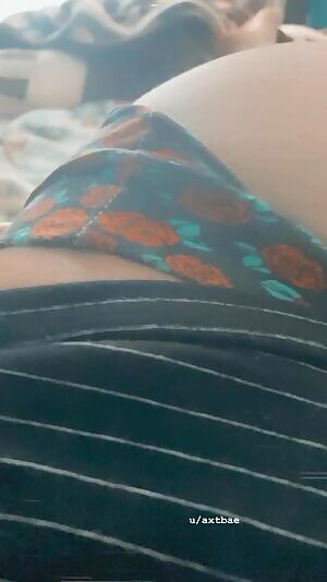 wish i had someone in between my thighs right now