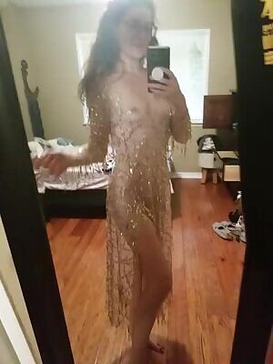 One more post to show you my new dress 😋 f/36