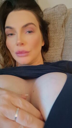 Hucow Big Tits Lactating MILF Milk