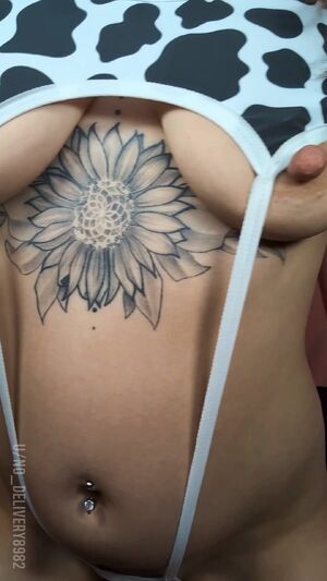 Natural Saggy Tits Big Nipples Bikini