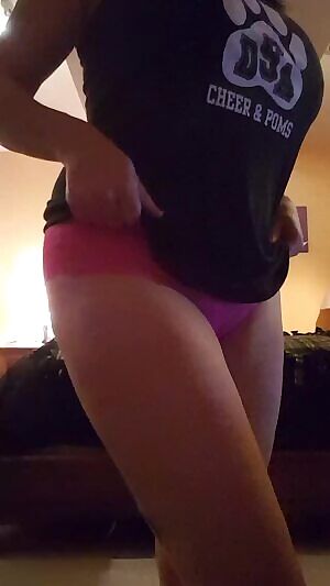 You like my flirty little ass and banging tits?