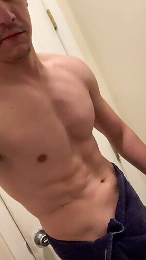 Nothing fancy tonight just a quick pre-shower boner, any of you ladies wanna join me? 😉