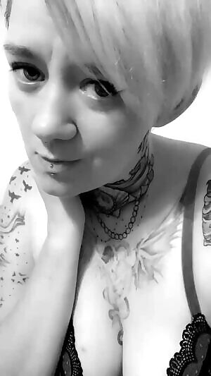 Just a little tease. i need some un