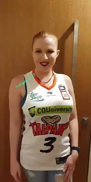 Revealing my huge tits on my Twitter