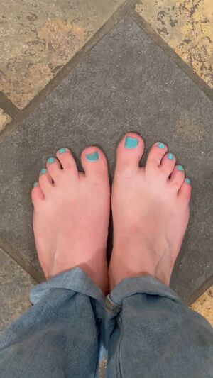 Nail fetish Fansly Feet Femboy Foot