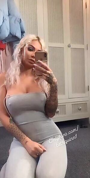 20GB+ Of Girls Free Folder Mega: http://exe.io/20gbOnlyF